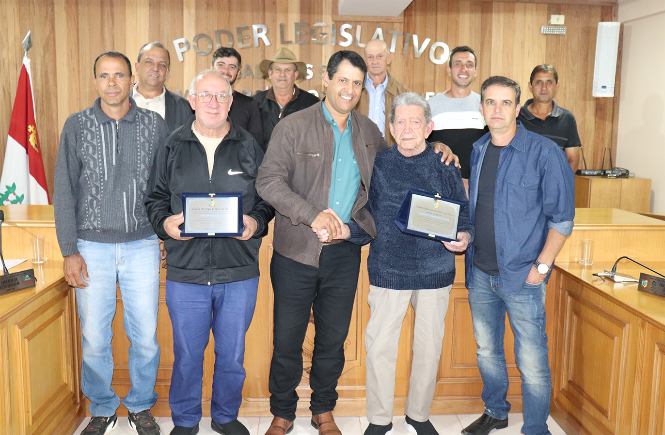 ENTREGA DE TÍTULO  DE CIDADANIA HONORÁRIA DORENSE E HONRA AO MÉRITO 